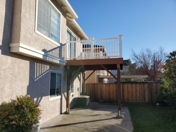 Side view of a second story deck and its supports